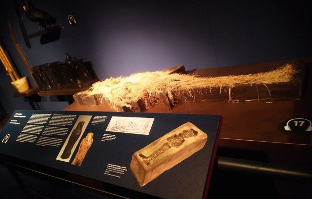 Exposition à Bruxelles de la tombe et trésors du célèbre pharaon Toutankhamon, un siècle après leur découverte