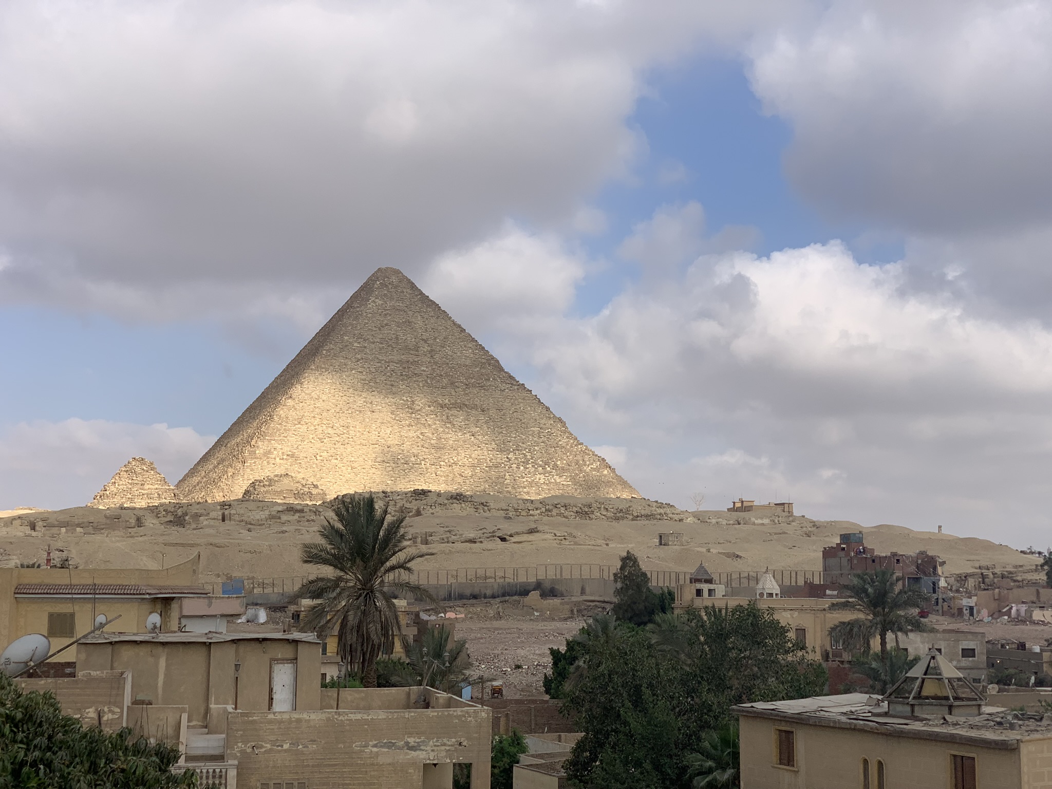 LES PYRAMIDES D’EGYPTE : Au-delà de vestiges monumentaux, des leçons sur les Egyptiens